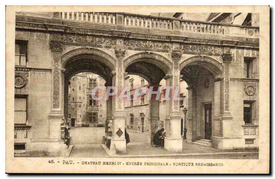 Pau. Château Henri IV - Entrée principale - Portique Renaissance