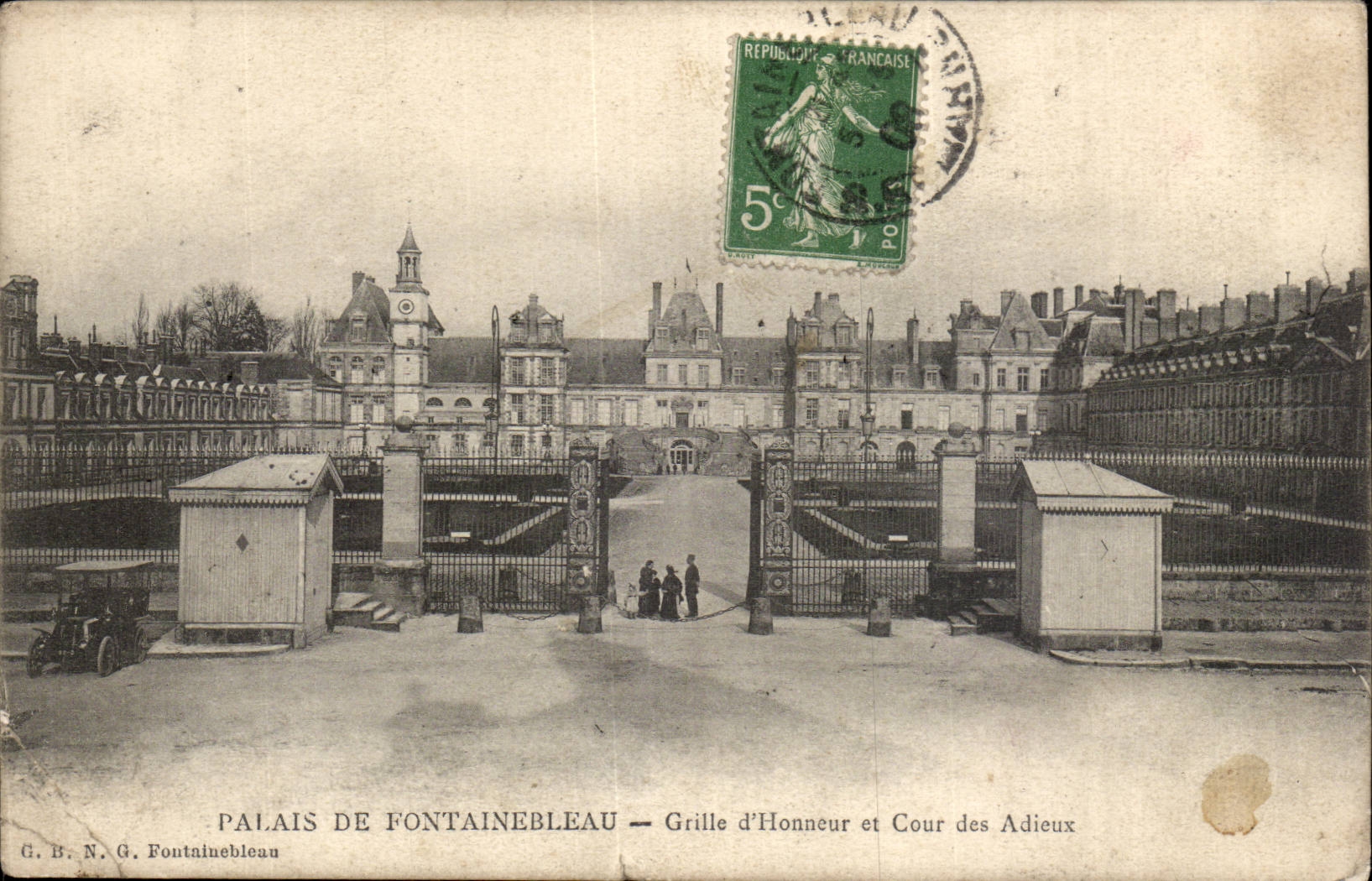 Palazzo di Fontainebleau — Griglia d'onore e Corte degli Addii — G.B.N.G. Fontainebleau