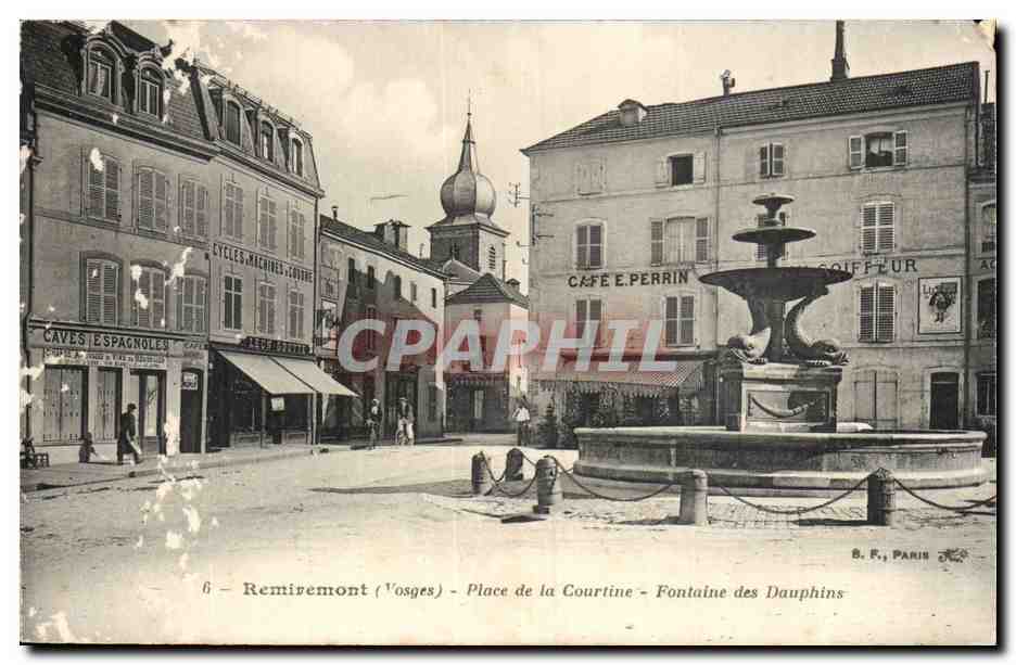 Remiremont (Vosges) - Place de la Courtine - Fontaine des Dauphins — B. F., Paris