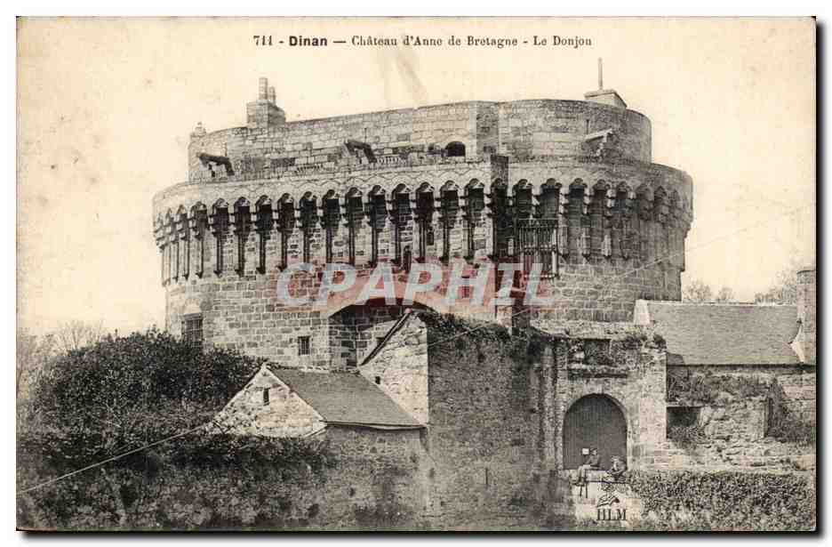 Dinan CPA Chateau d'Anne de bretagne Le donjon