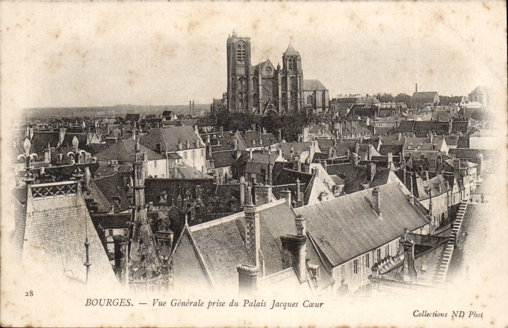 Bourges CPA Vue generale prise du palais Jacques Coeur