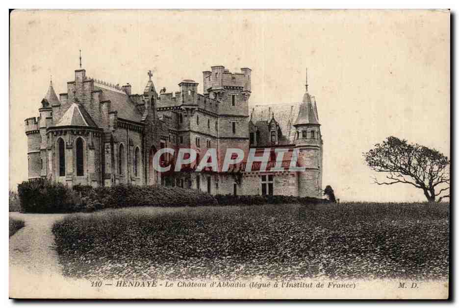 Hendaye — Le Château d'Abbadia (légué à l'Institut de France) — M. D.