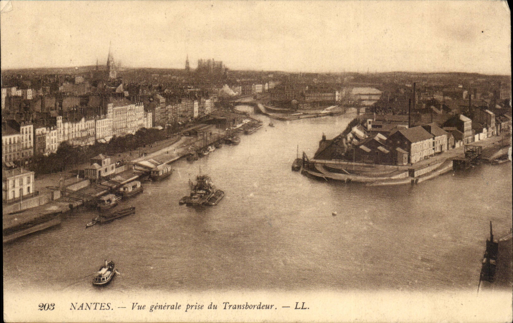 Nantes CPA Vue generale prise du transbordeur