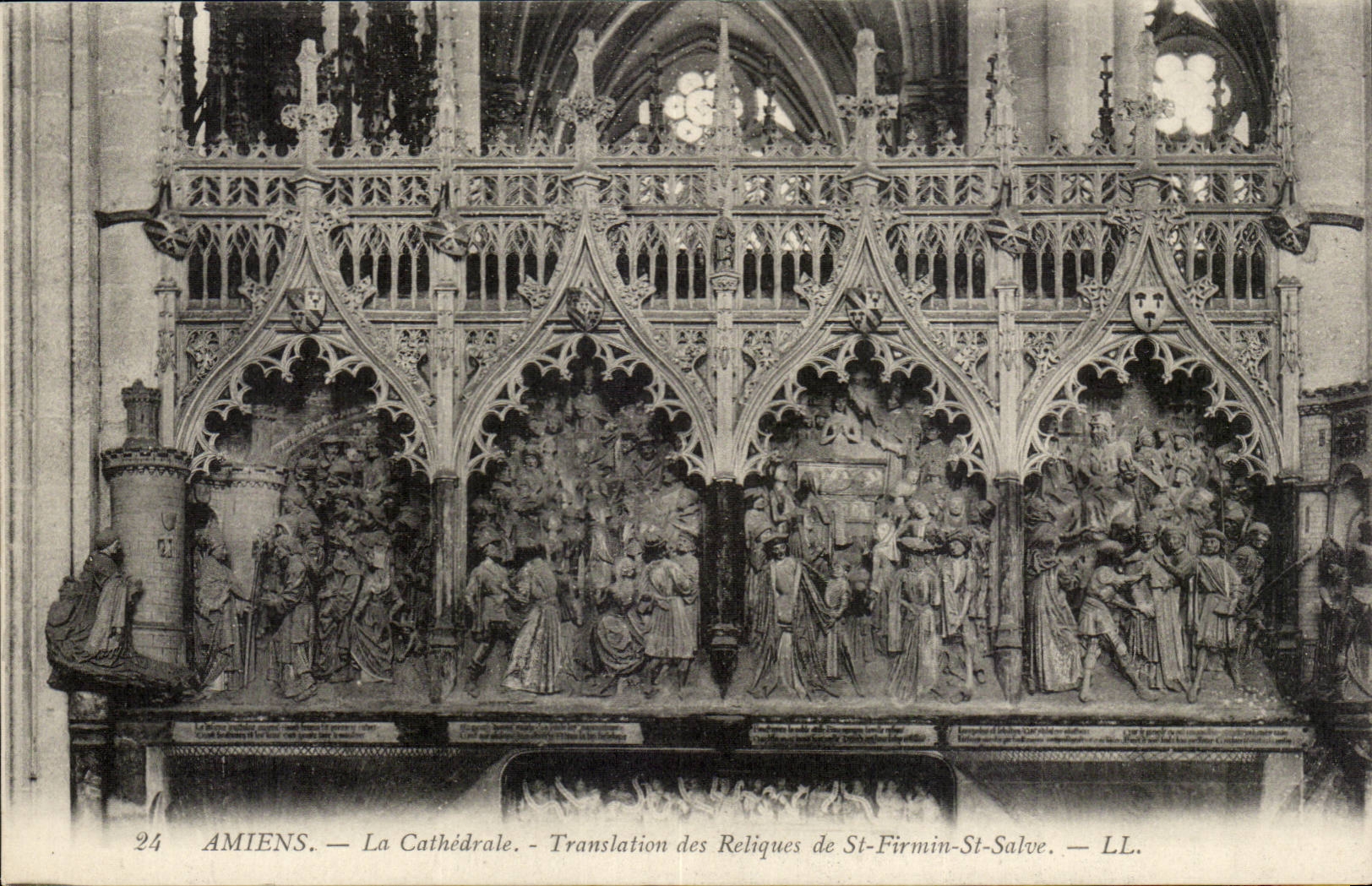 Amiens CPA La cathedrale Translation des reliques de St Firmin St Salve