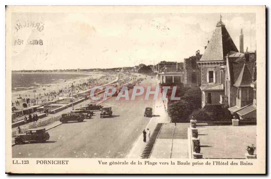 Pornichet - Vue Generale de la Plage vers la Baule prise de l'Hotel des Bains - automobile CPA 