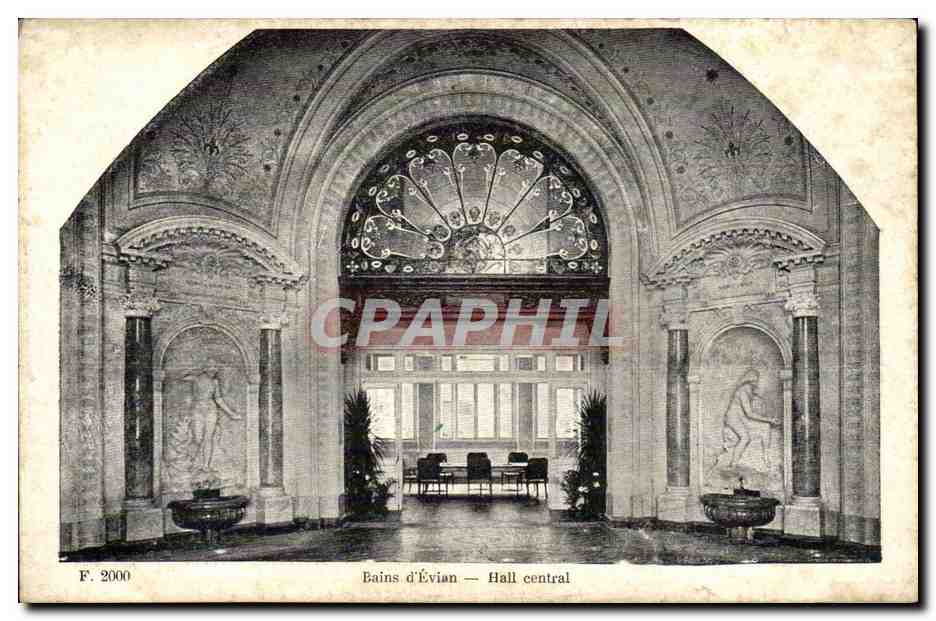 Evian les Bains CPA Bains hall central
