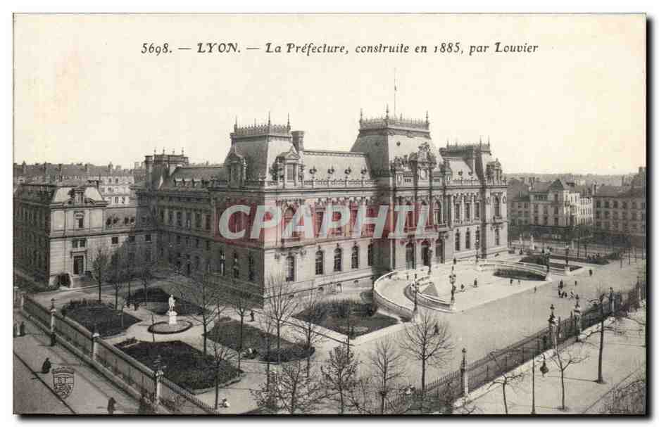 LYON — La Préfecture, construite en 1885, par Louvier — n° 5698