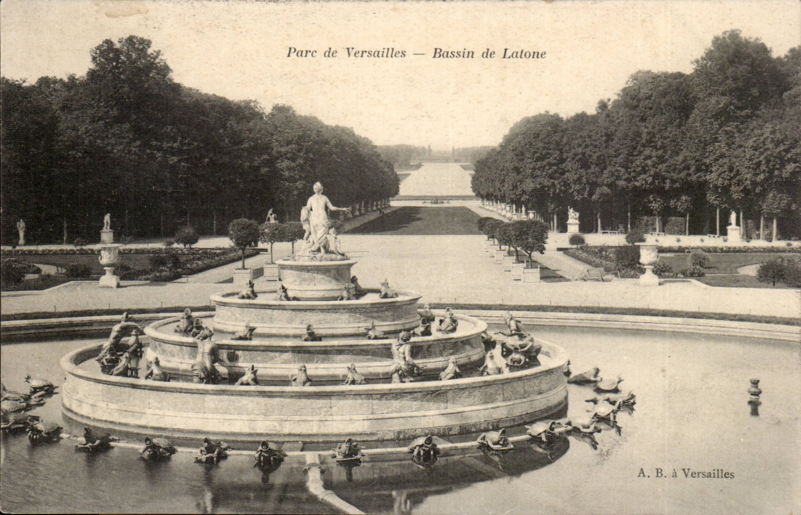 Parc de Versailles — Bassin de Latone — A.B. à Versailles