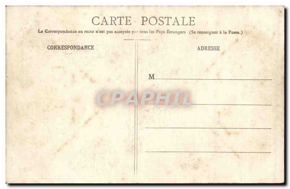 CPA La cour interieure et le donjon du chateau de Coucy au 13eme — Rückseite