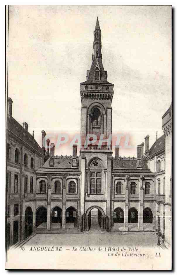 Angoulême — Le Clocher de l'Hôtel de Ville vu de l'Intérieur — LL