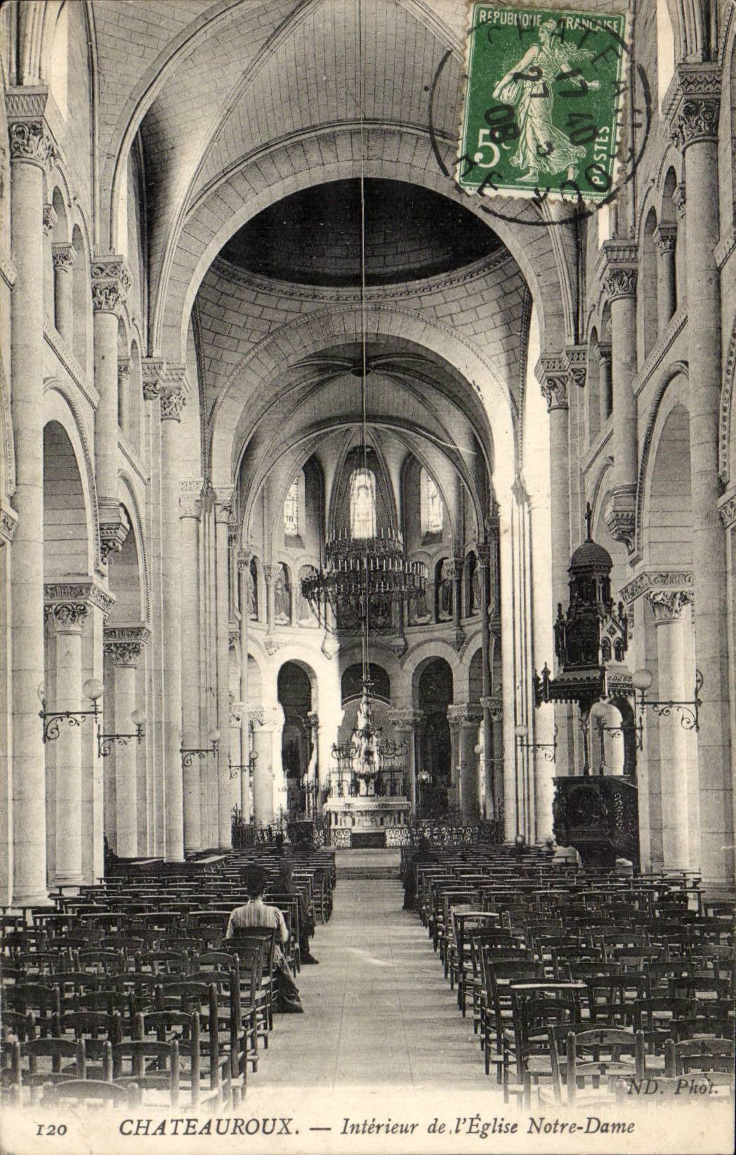 Chateauroux CPA Interieur de l'eglise Notre DAme