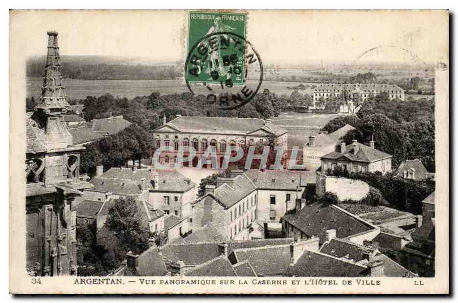 Argentan - Vue Panoramique sur la Caserne et l'hotel de Ville - CPA 