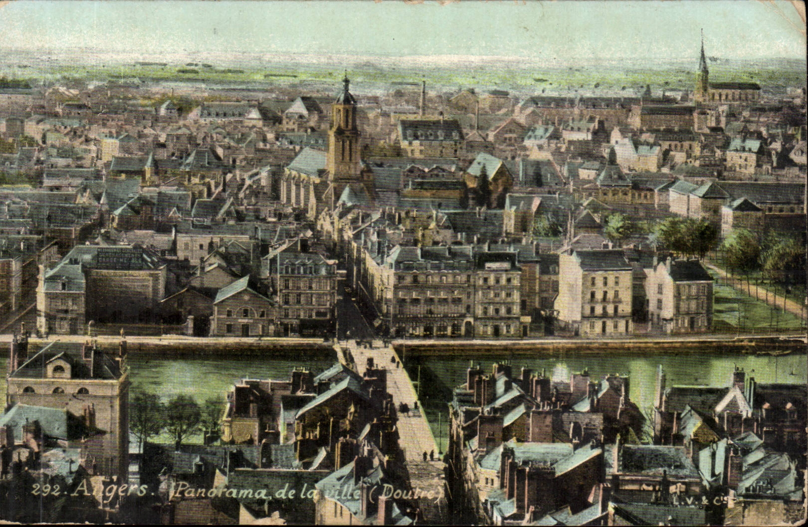Angers CPA Panorama de la ville (Doutre)