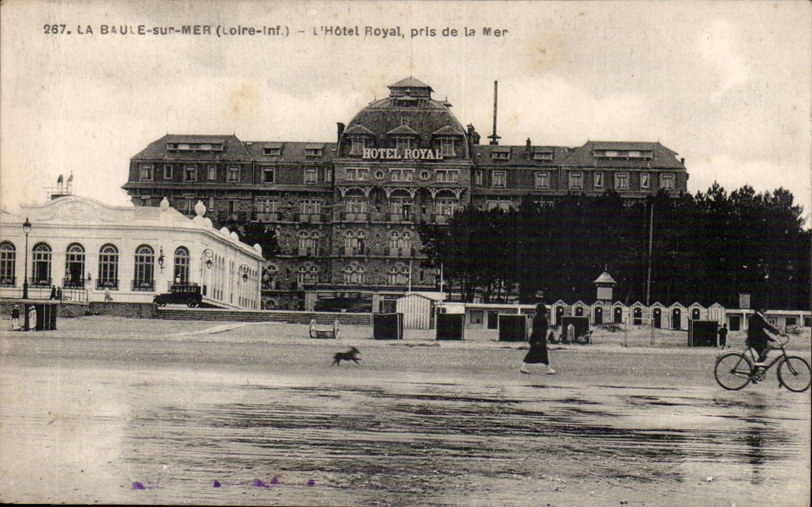 La Baule sur Mer CPA L'hotel royal pris de la mer