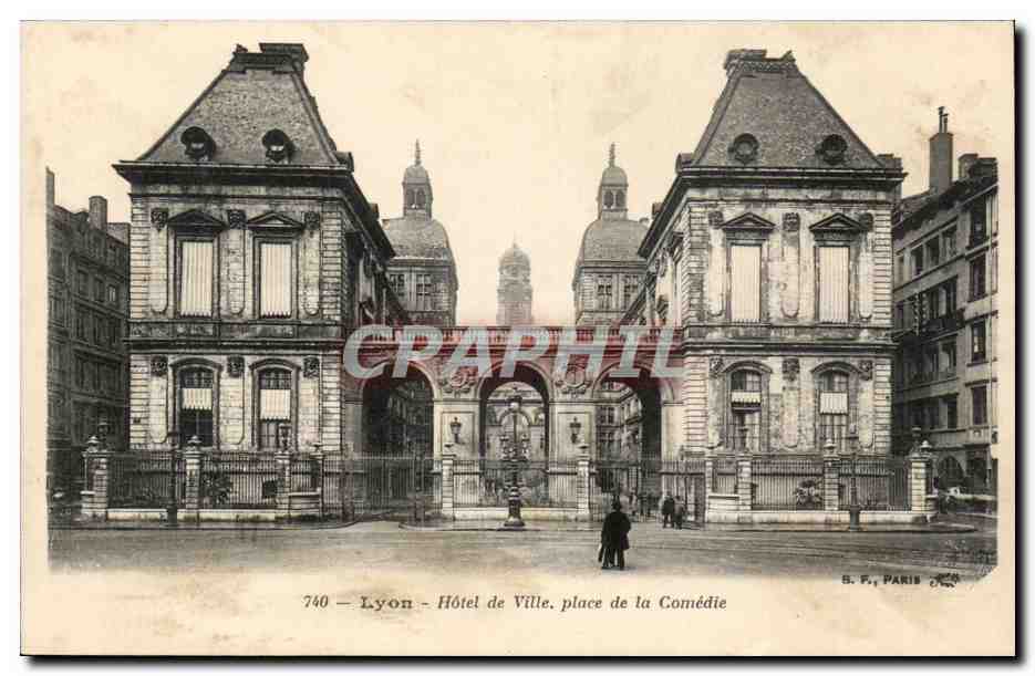Lyon CPA Hotel de ville Place de la Comedie