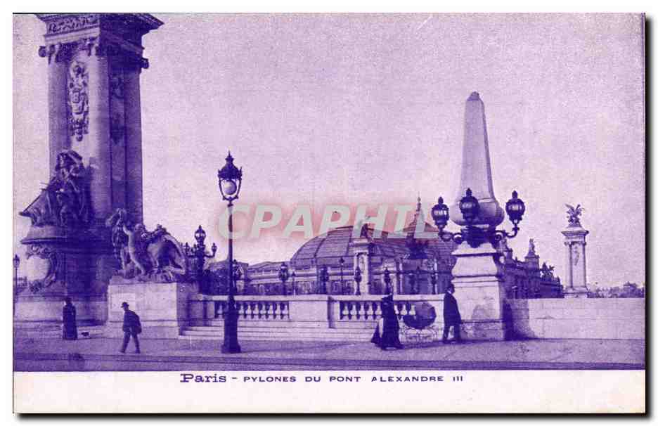 Paris CPA Pylones du Pont Alexandre III