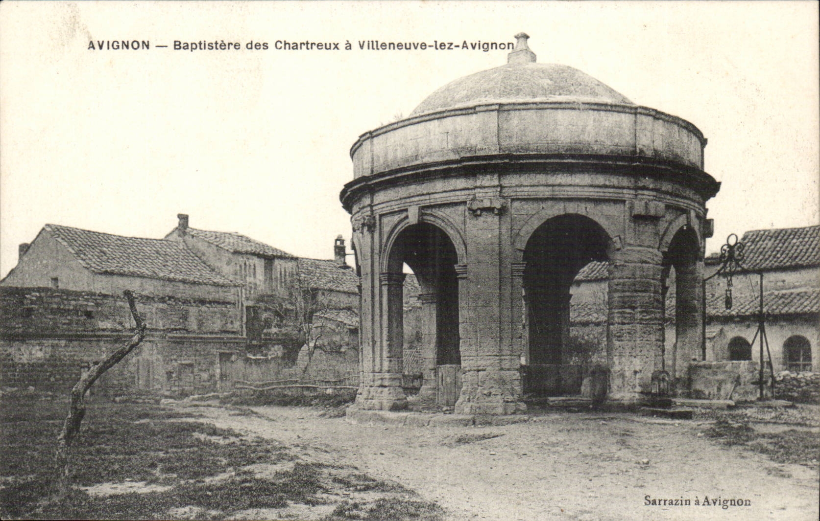 Avignon CPA Baptistere des Chartreux a Villeneuve lez Avignon