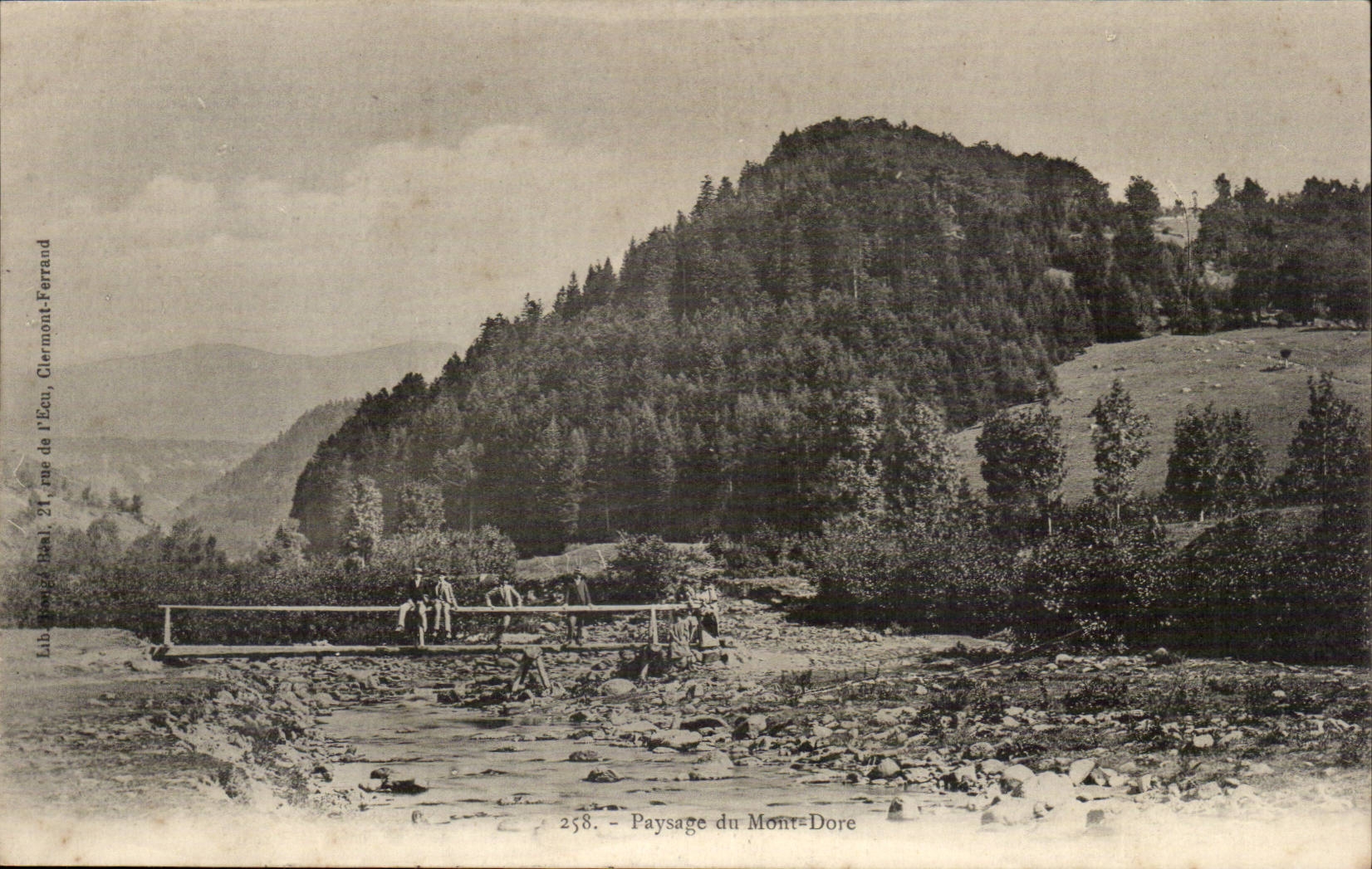 CPA Paysage du Mont Dore