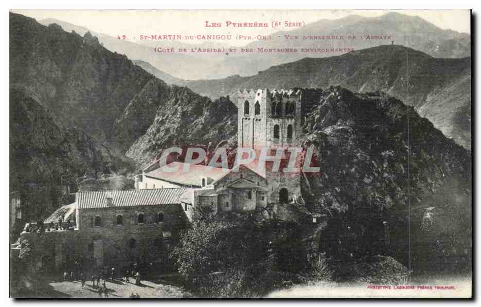 Saint Martin du Canigou CPa Vue d'ensemble de l'abbaye