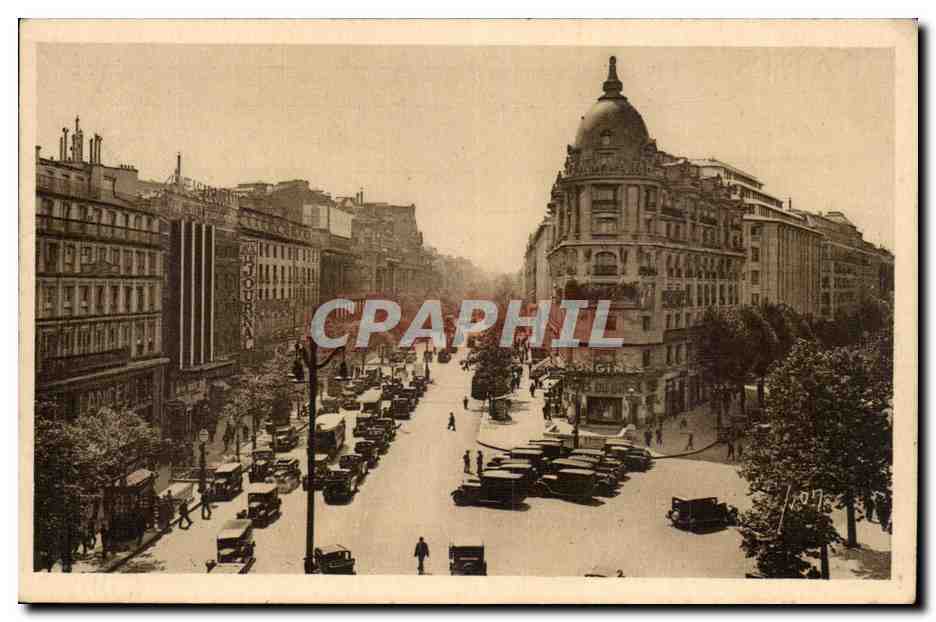 Paris CPA Carrefour richelieu Drouot Boulevards des Italiens et Haussmann