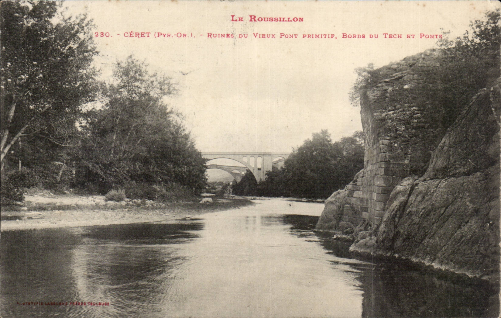 Ceret CPA Ruines du vieux pont primitif Bords du Tech et ponts