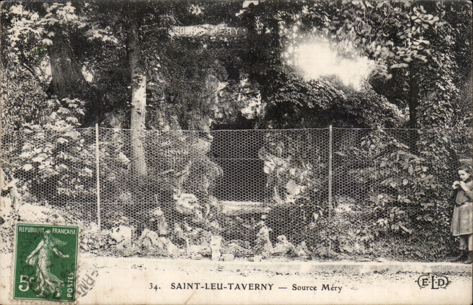 Saint Leu Taverny CPA Source Mery