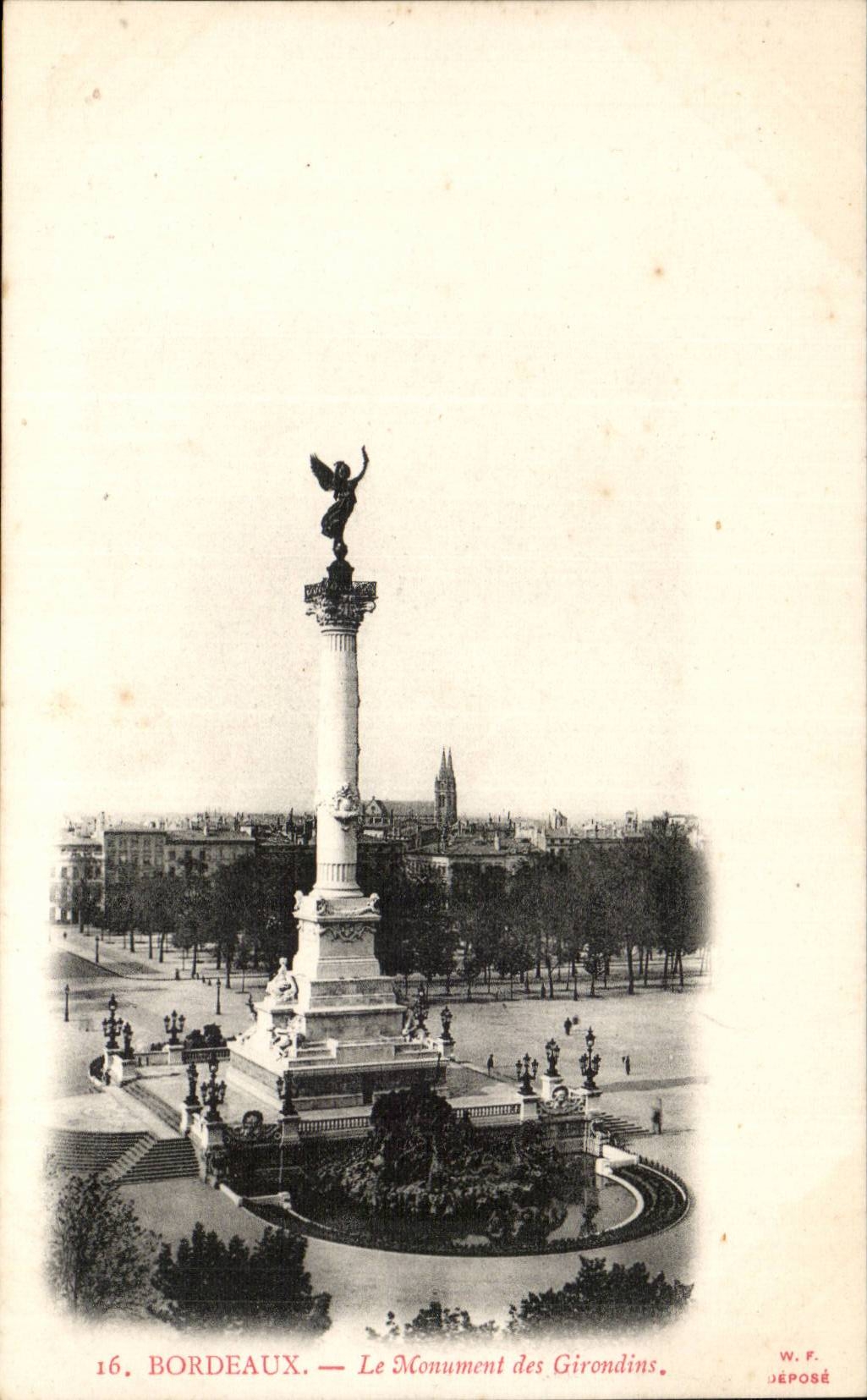 Bordeaux CPA Le monument des Girondins