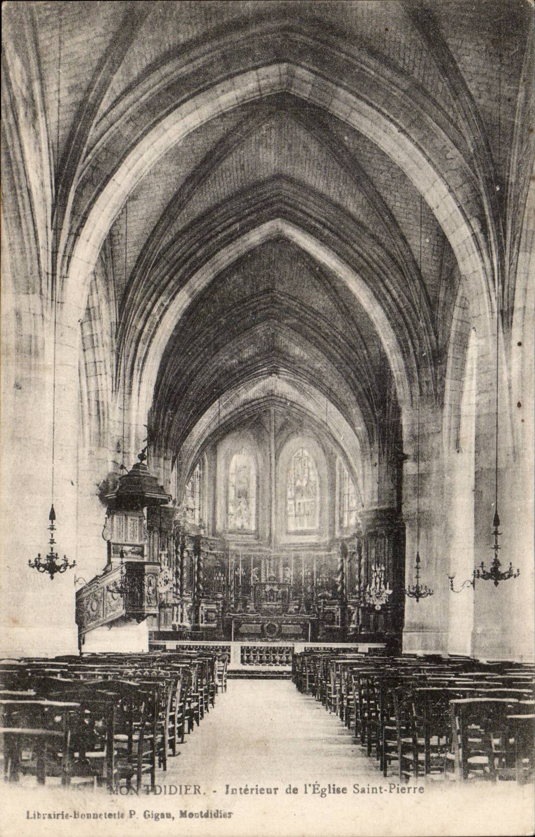 Montdidier CPA Interieur de l'eglise Saint Pierre
