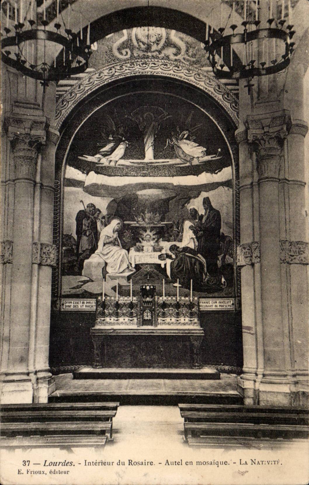 Lourdes CPA Interieur du rosaire Autel en mosaique