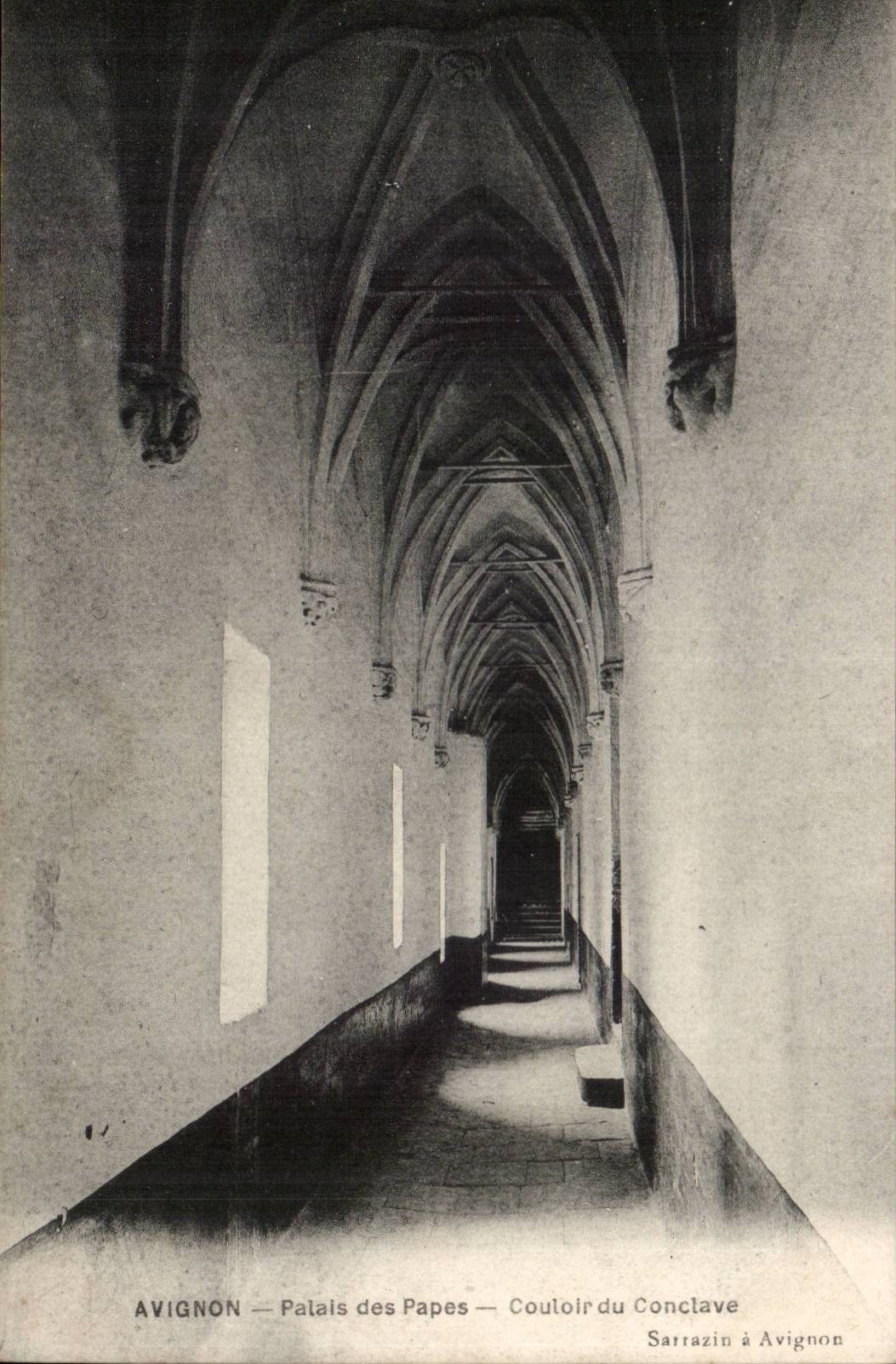 Avignon - Palais des Papes - CPA 