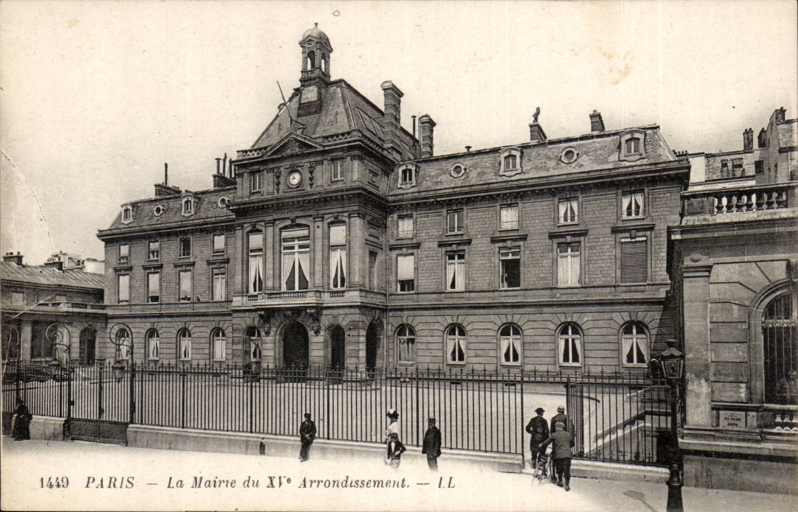 Paris CPA Mairie du 15eme