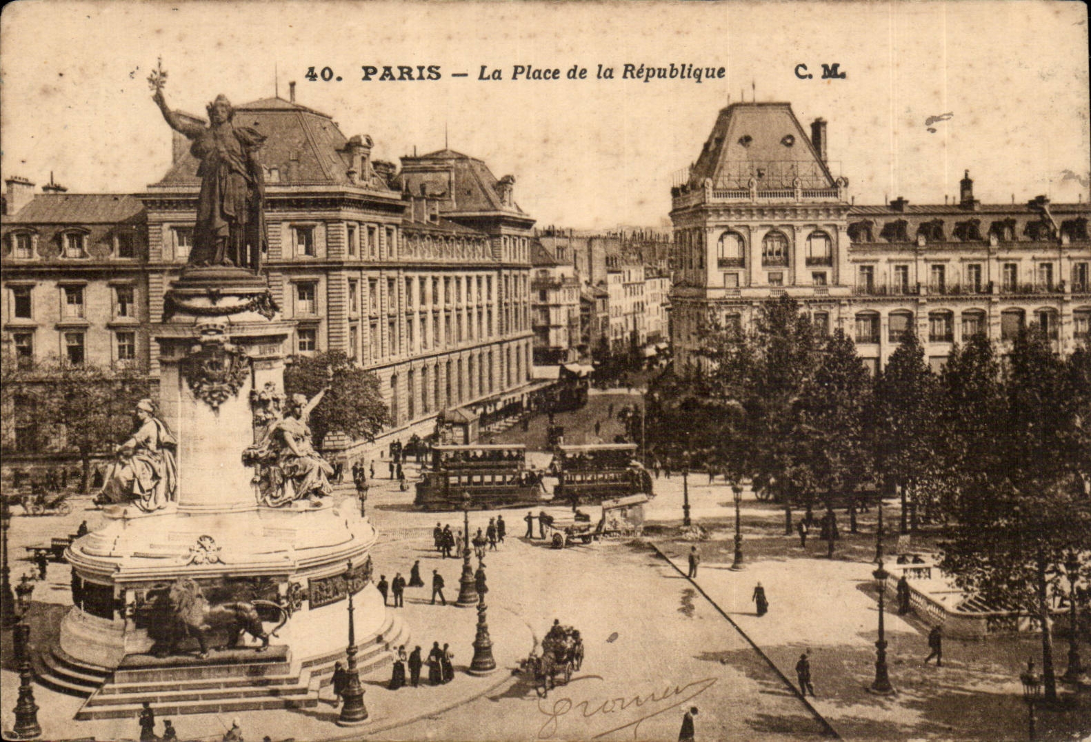 Paris CPA Place de la Republique