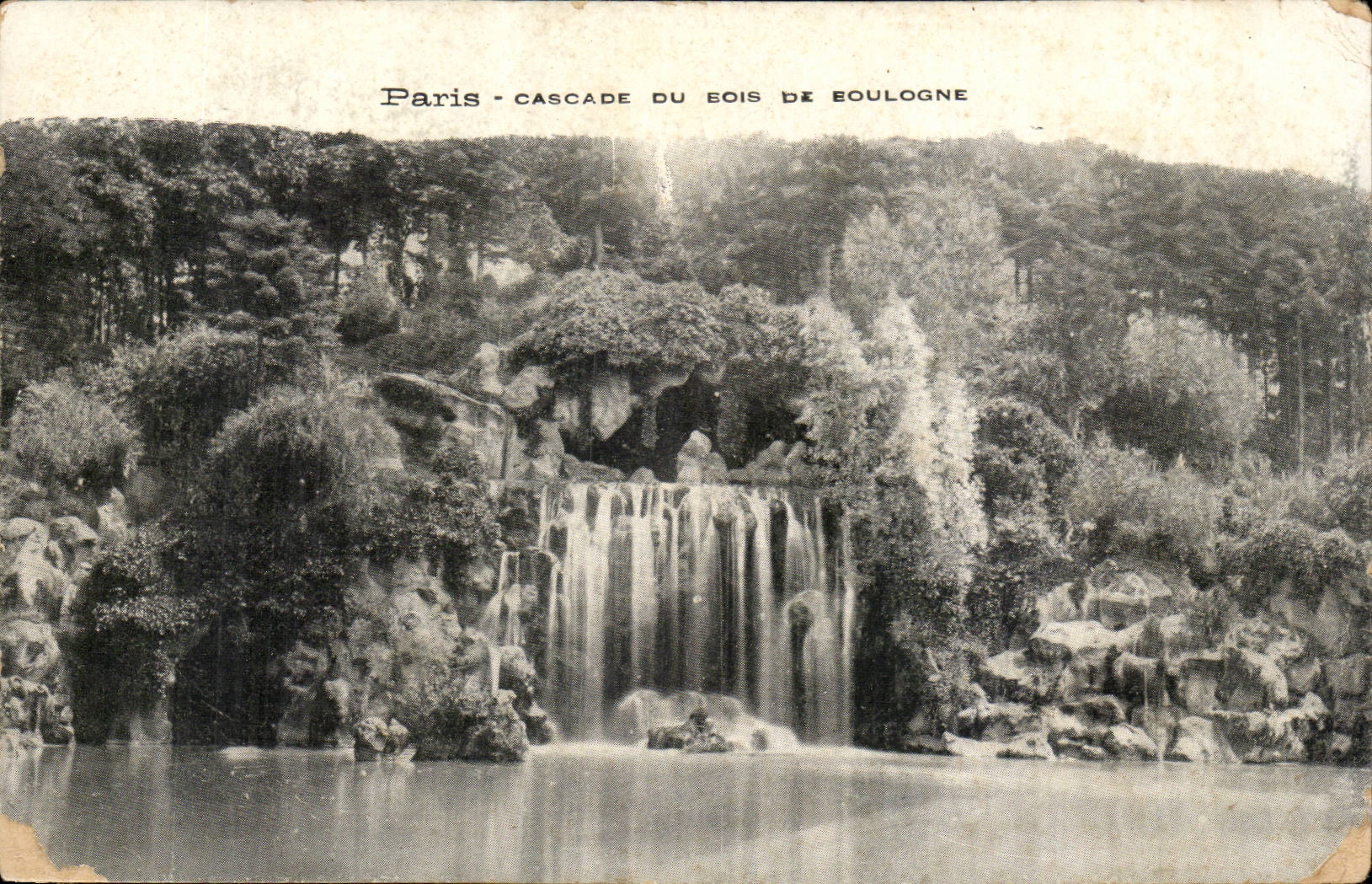 Parijs - Waterval in het bos van Boulogne