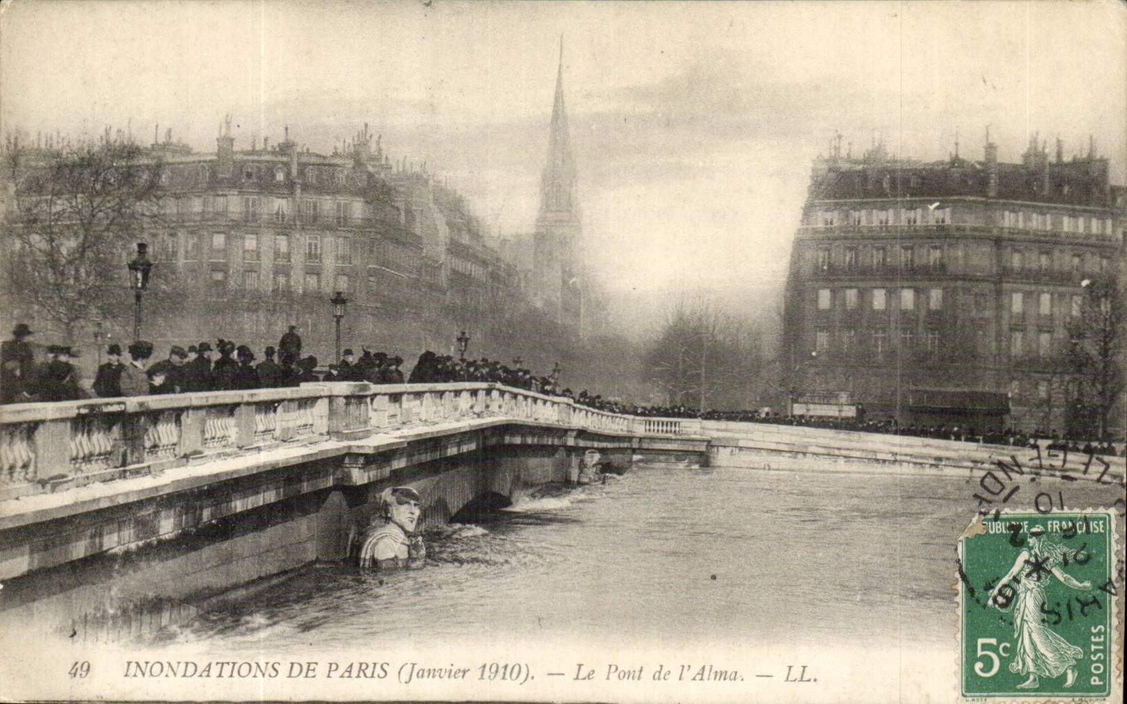 Paris CPA Inondations de janvier 1910 Le pont de l'Alma