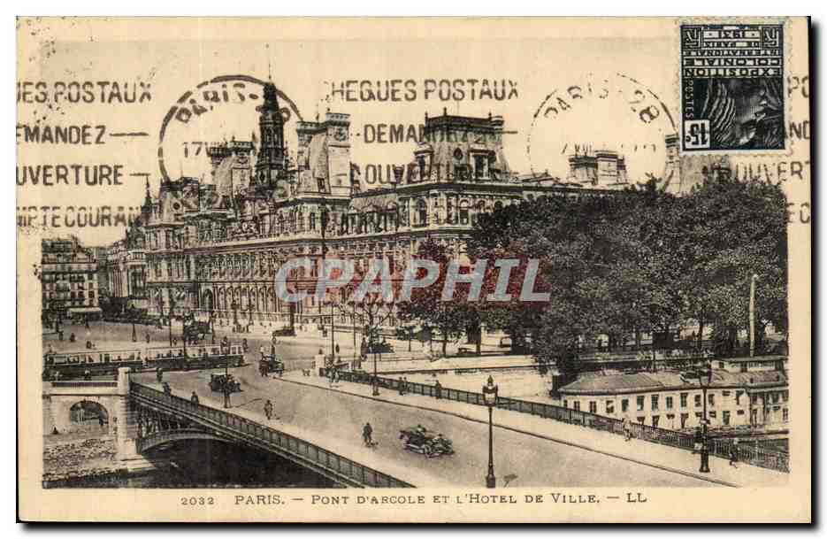 Paris CPA Pont d'Arcole et hotel de ville