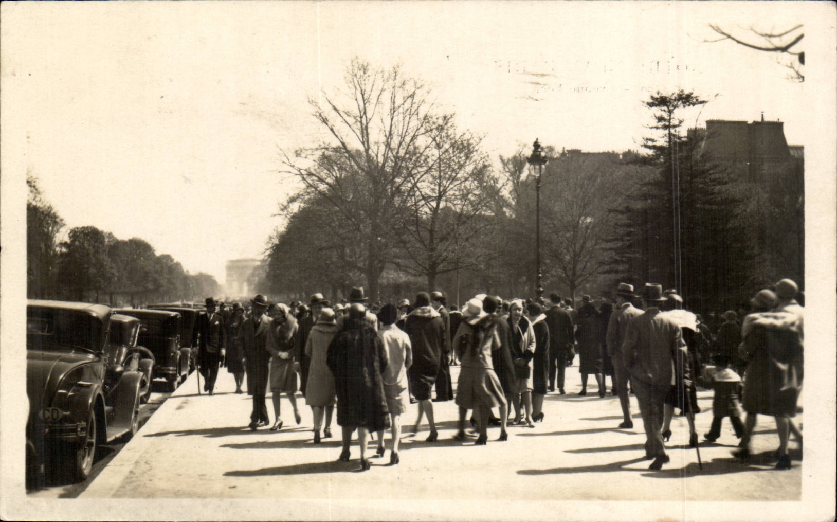 Paris CPA Avenue Foch