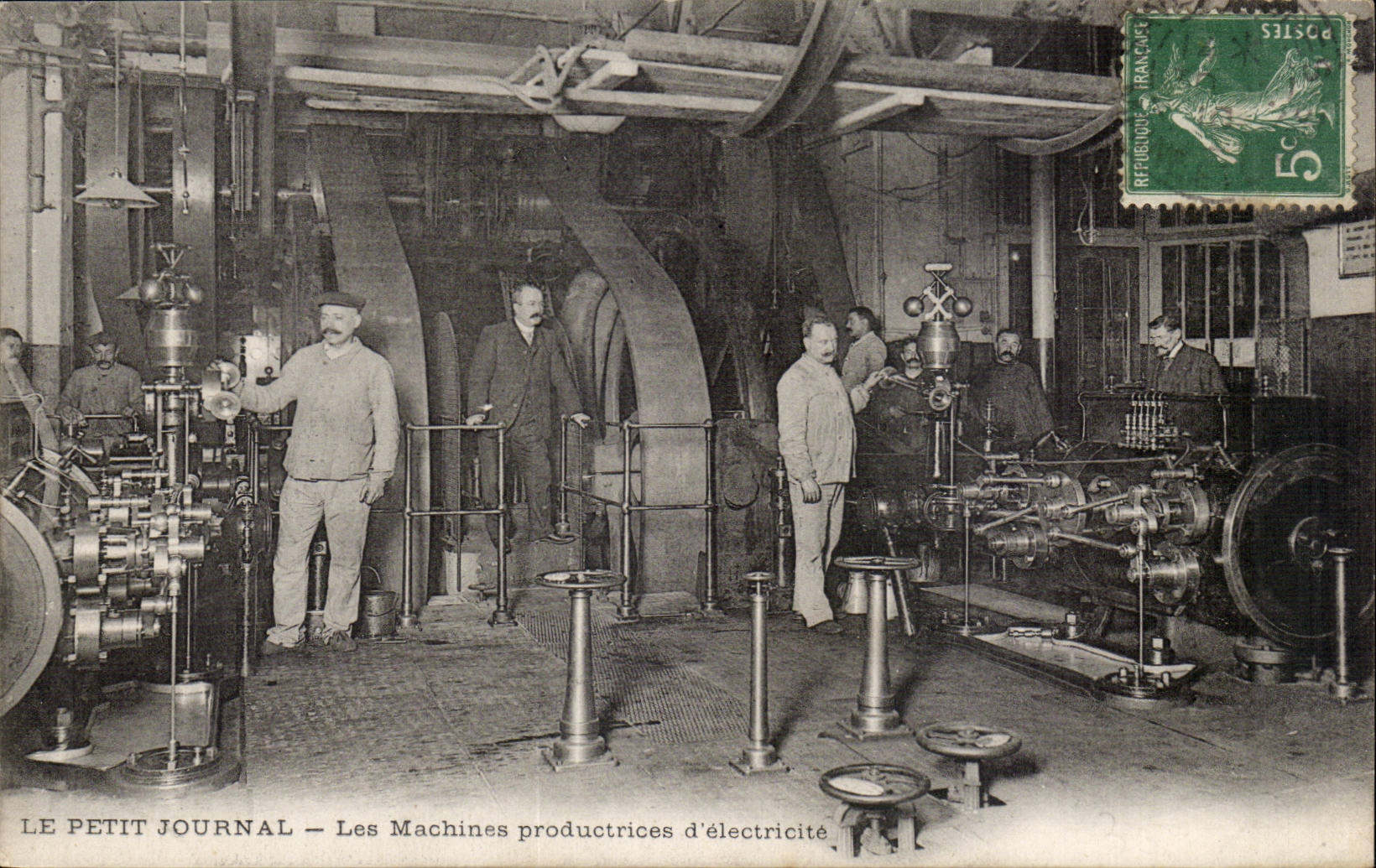 Paris CPA Le Petit Journal Les machines productrices d'electricite TOP (journal presse media)