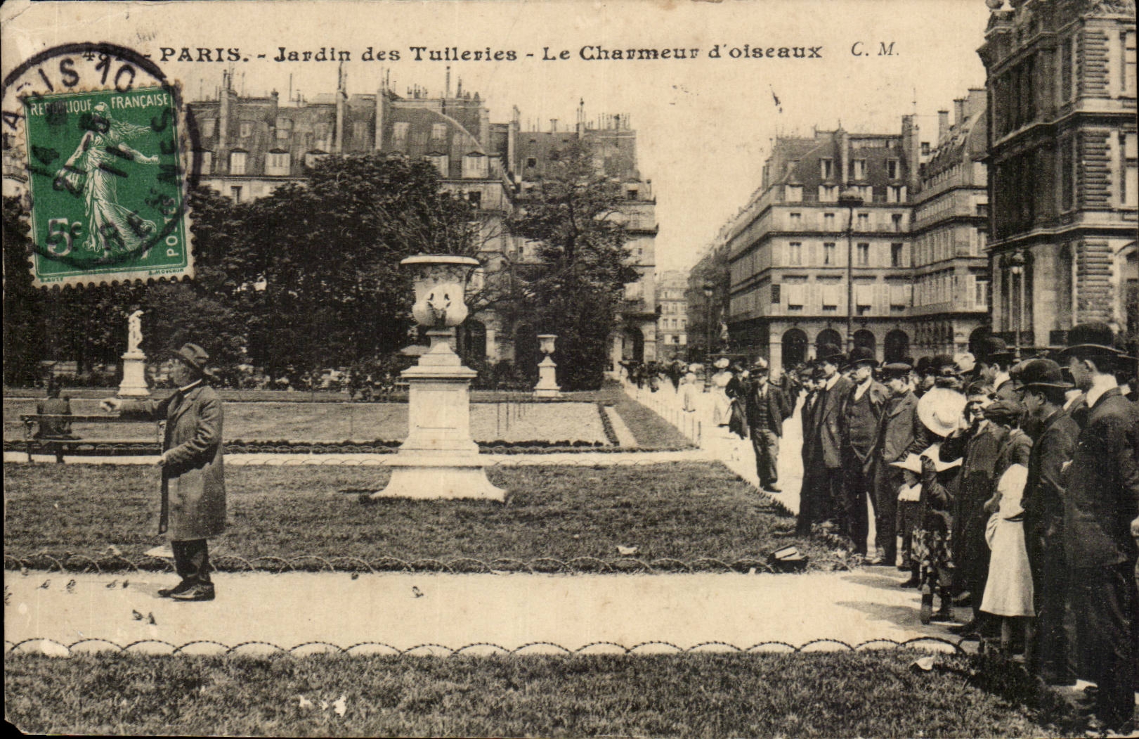 París - Jardín de las Tullerías - El Encantador de pájaros - C.M.