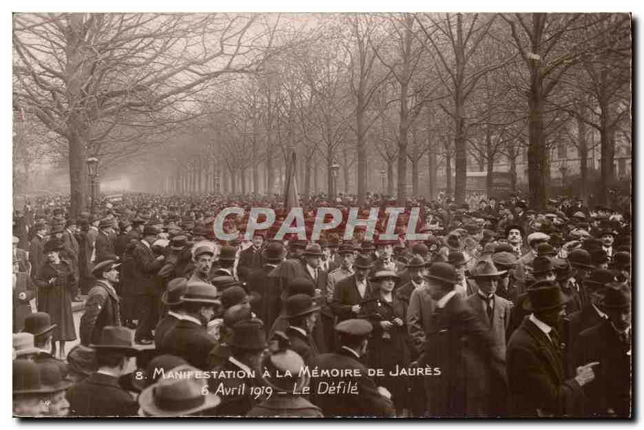 Paris CPA Manifestations a la memoire de Jaures 6 avril 1919 Le defile (socialiste politique)