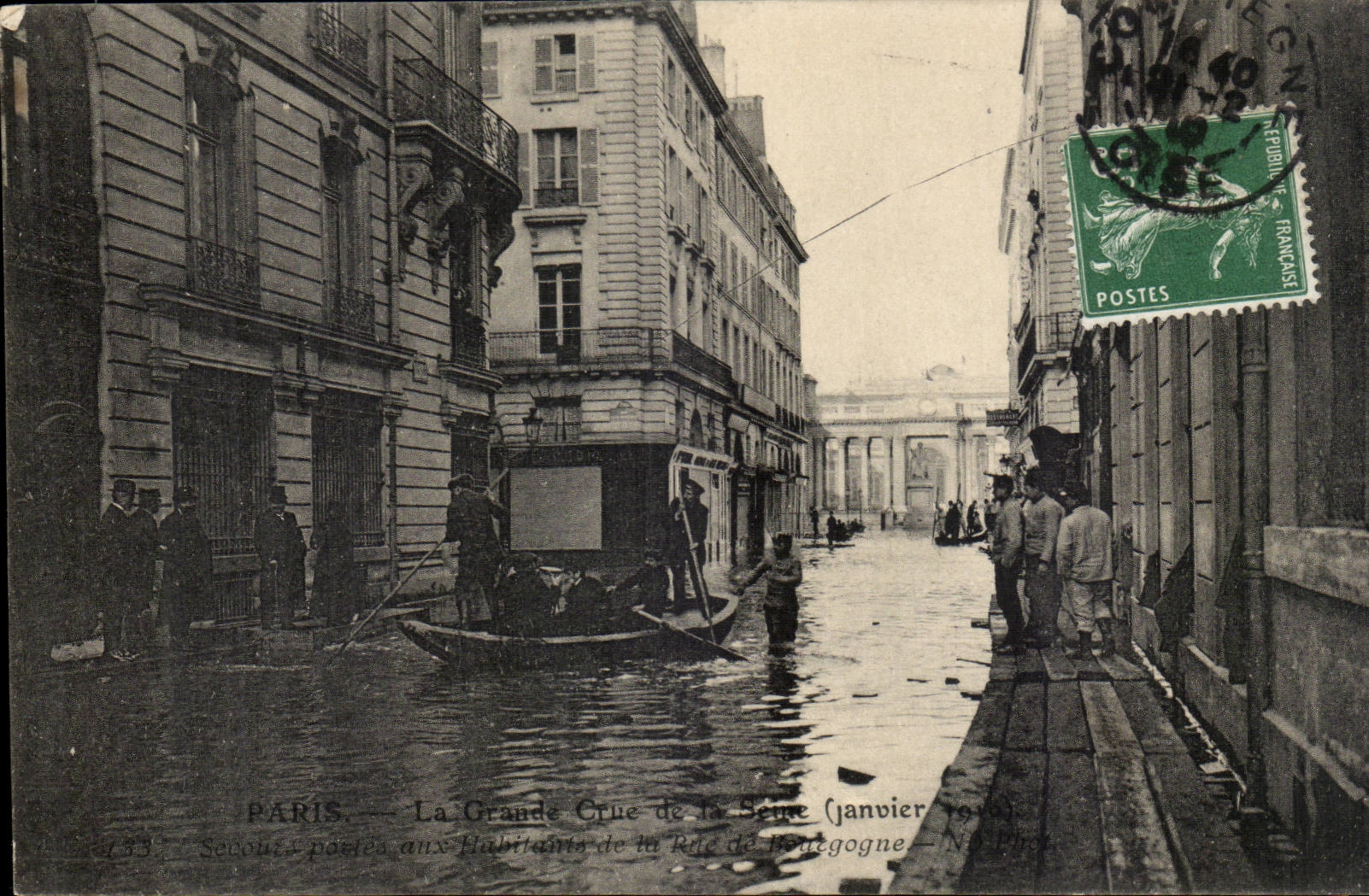 Parijs — De Grote Vloed van de Seine (Januari 1910) — N° 33 — No Phot