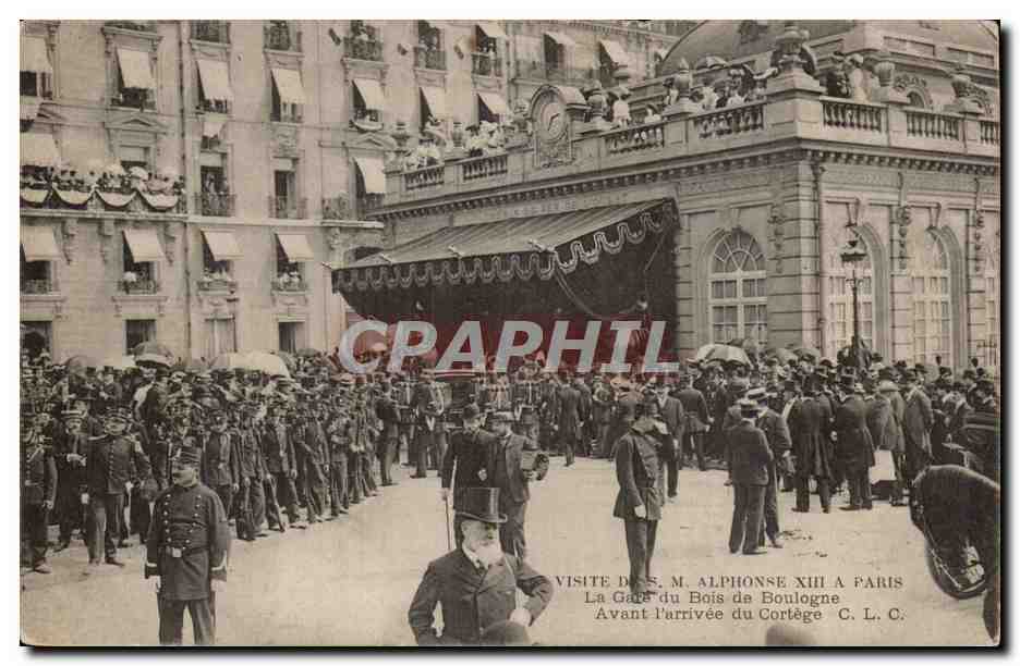 Visite de S.M. Alphonse XIII à Paris — La Gare du Bois de Boulogne — Avant l'arrivée du Cortège — C. L. C.