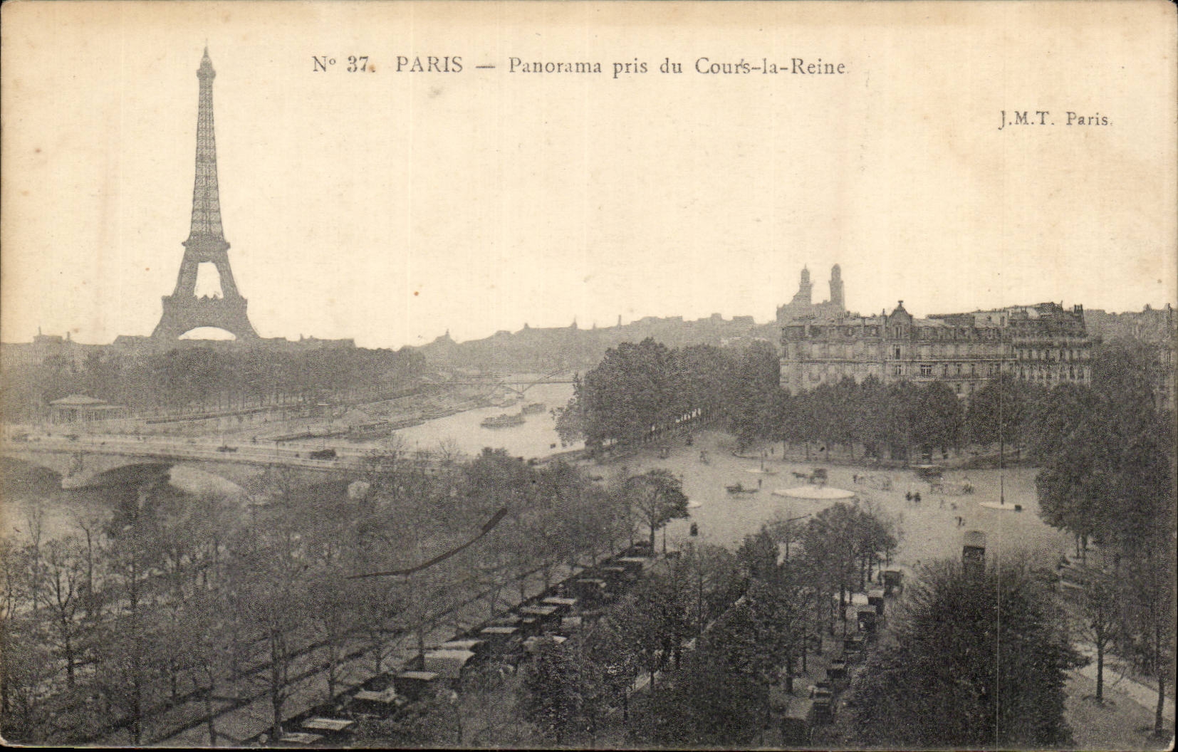 Paris CPA Panorama pris du Cours la reine