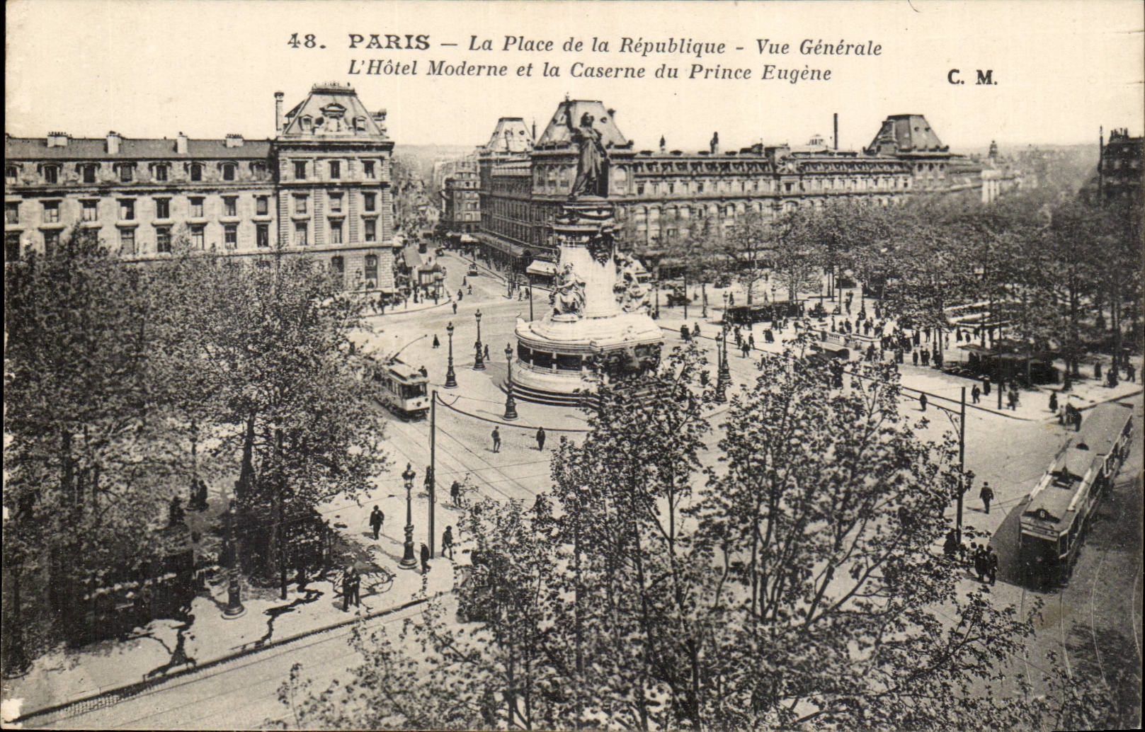 Paris CPA Place de la Republique Vue generale