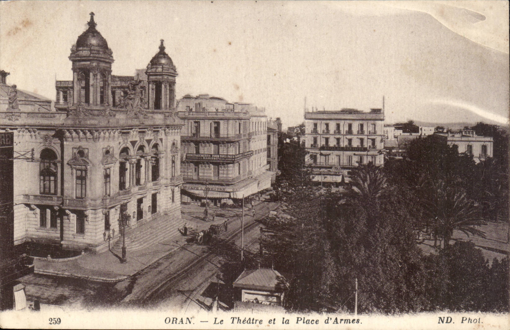 Algerie Oran CPA Le theatre et la place d'armes
