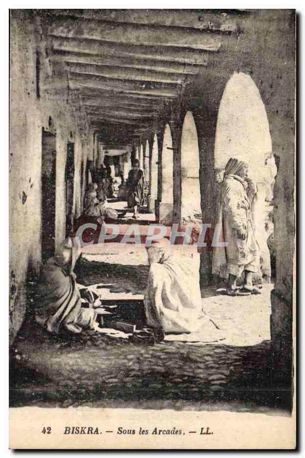 Algerie CPA Biskra Sous les arcades