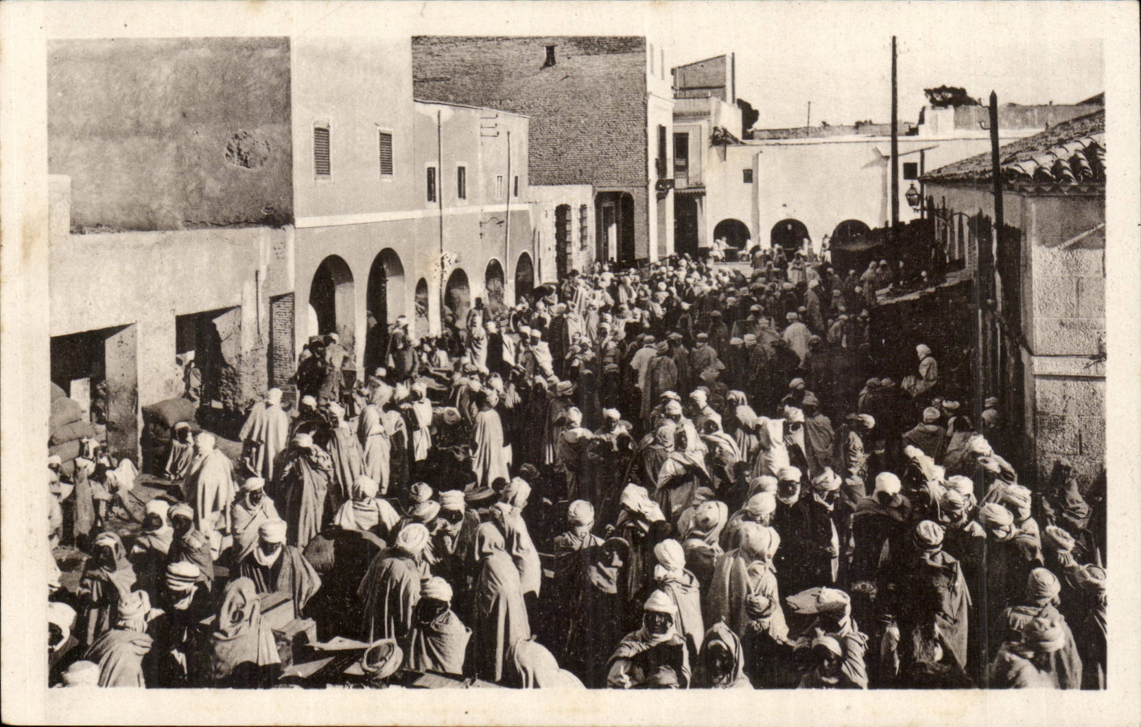 Algerie CPA Biskra Le marche aux dattes