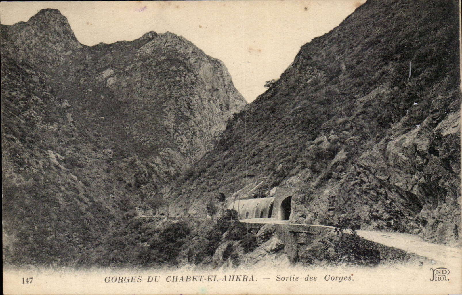 Gorges du Chabet-el-Ahkra — Sortie des Gorges — INDhot.