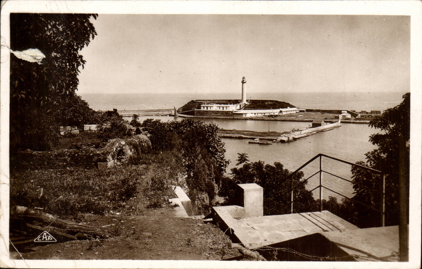 Le Fort de la Porte et le Phare — Chérchelli — Édition Bichard