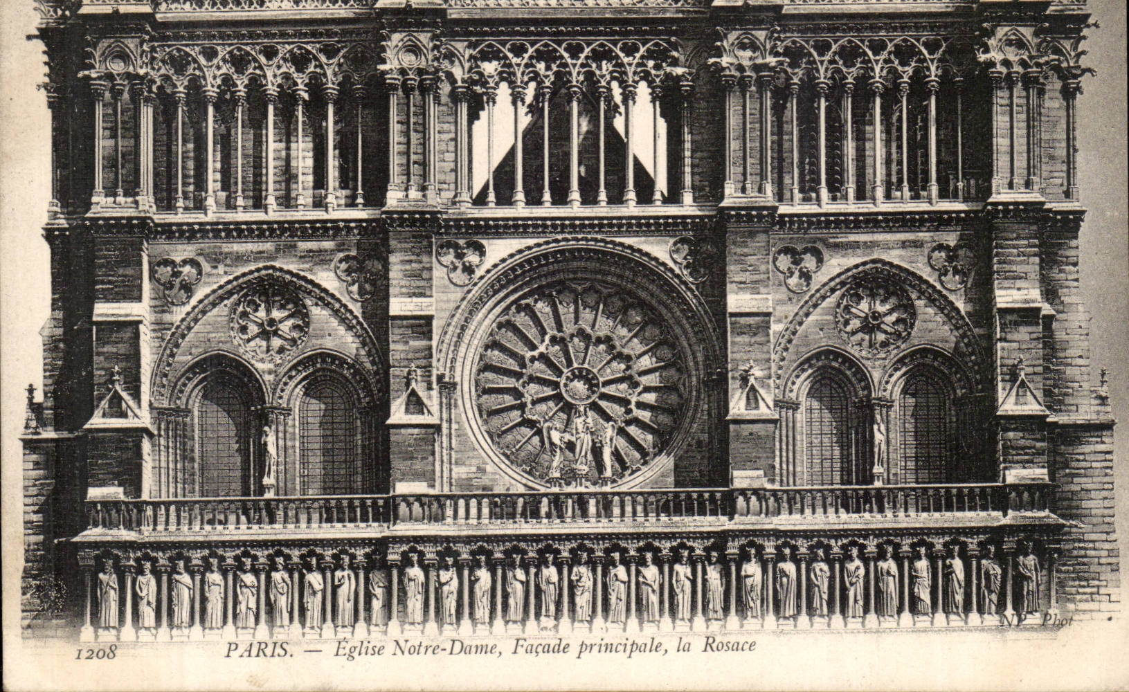Paris CPA Eglise Notre Dame Facade principale la Rosace