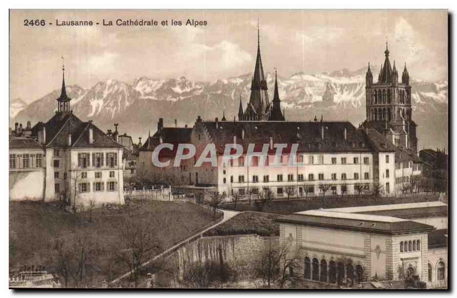 Suisse Lausanne CPA La cathedrale et les Alpes